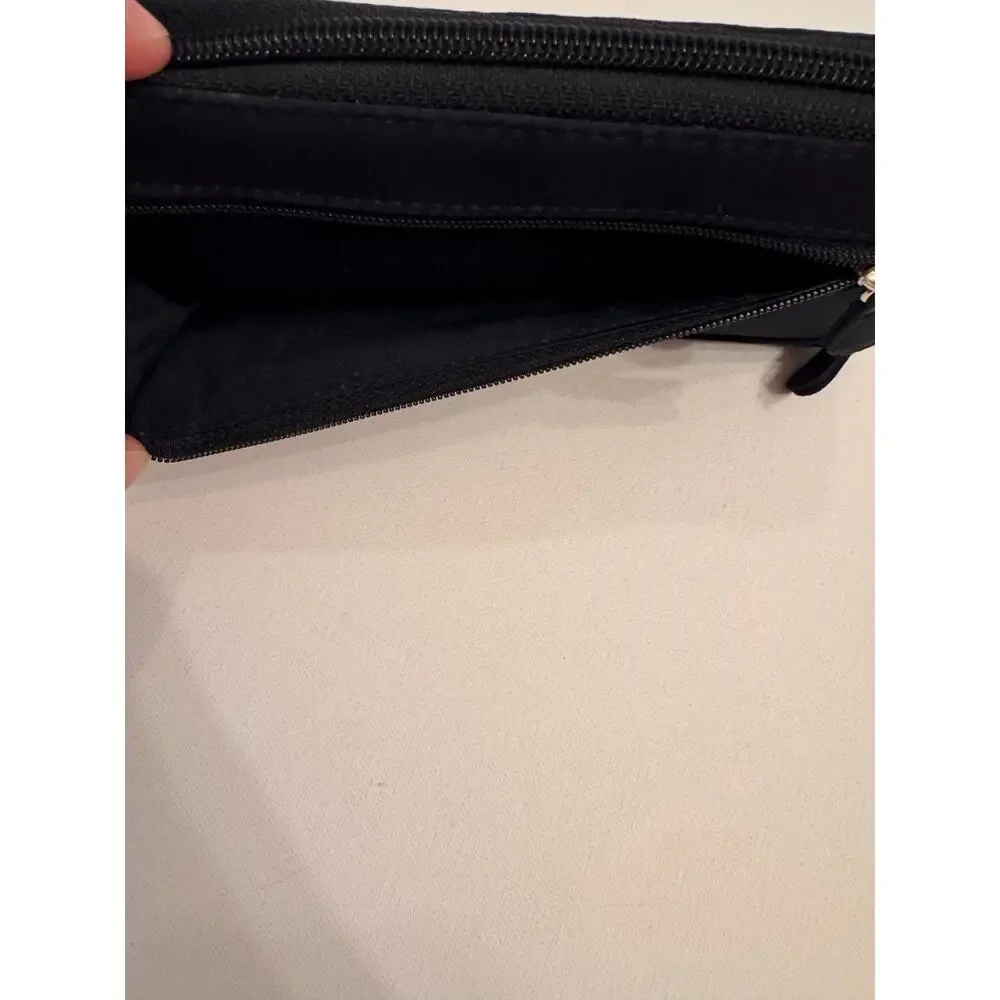 Villager Liz Claiborne Navy Blue Wallet 100% Polyester Zip Around 8x4x1